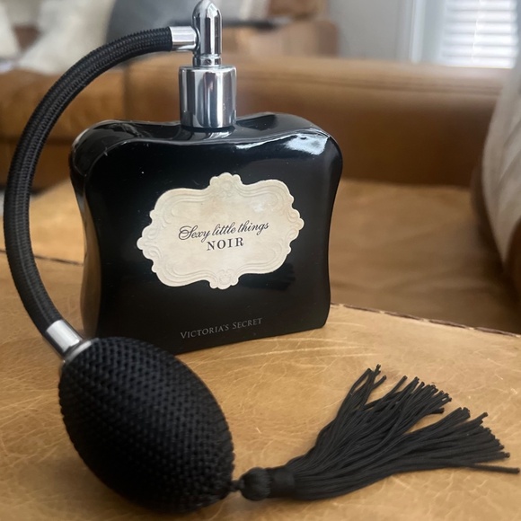Victoria's Secret Sexy Little Things Noir 3.4 oz (6 ml Juice only)~with Atomizer - Picture 1 of 7